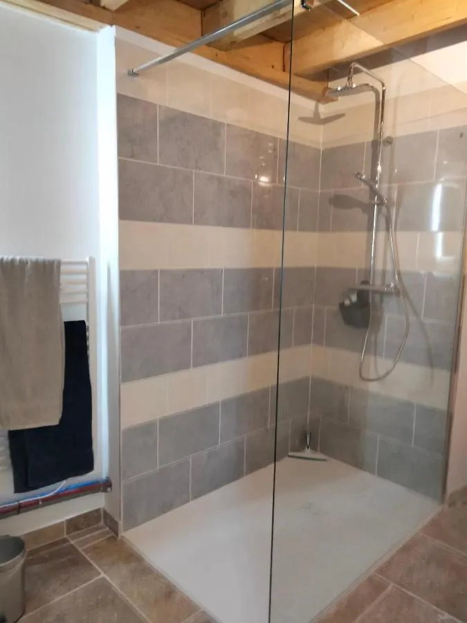 Guest house La Grange De Sabatas Hotel Chomerac
