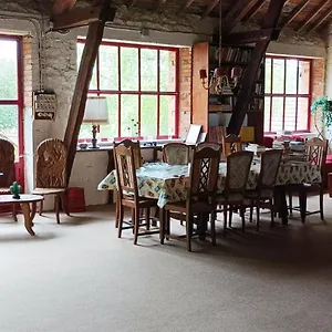 La Mez A Nine D'hotes Gasthuis